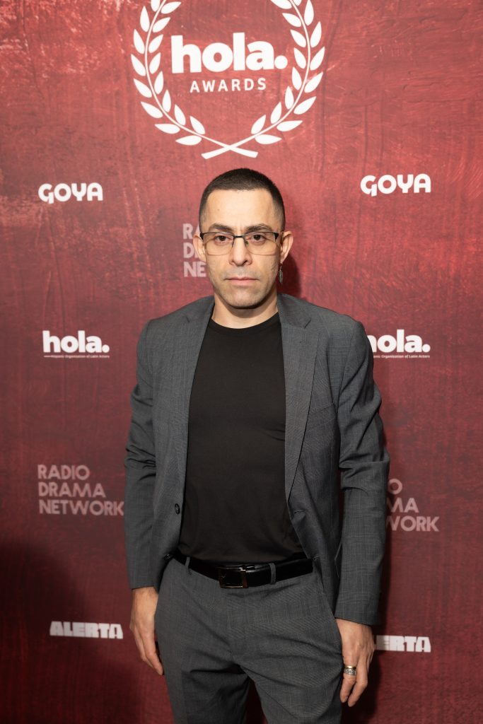 Hola -151