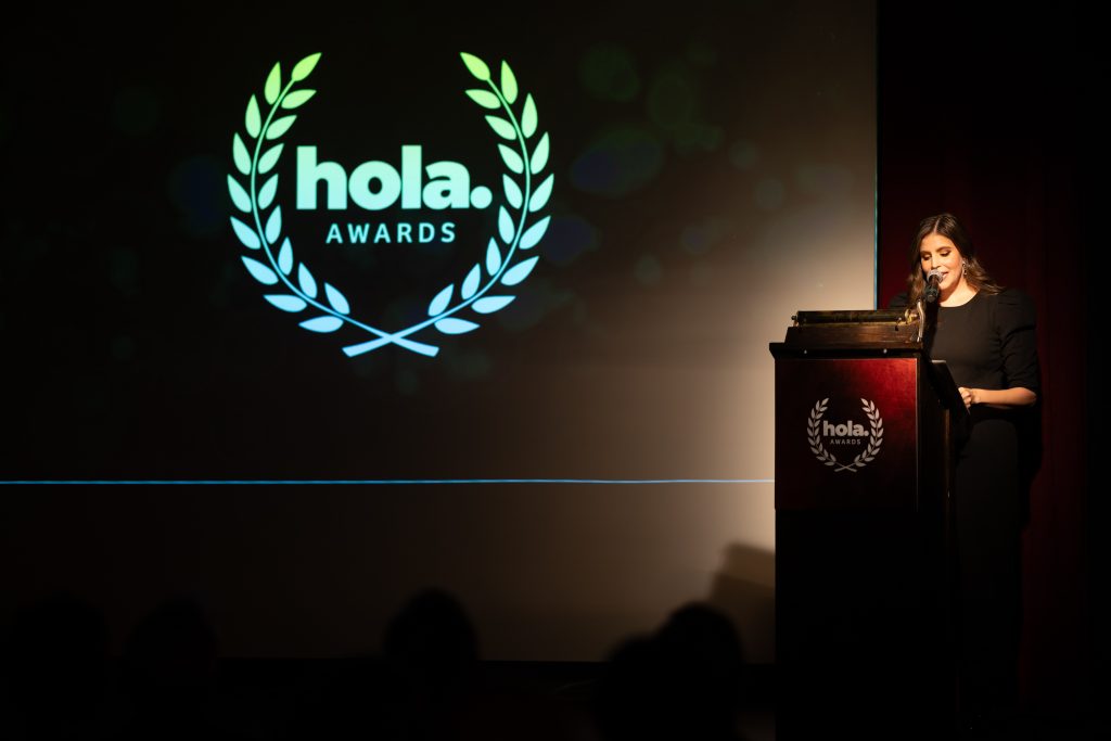Hola -232