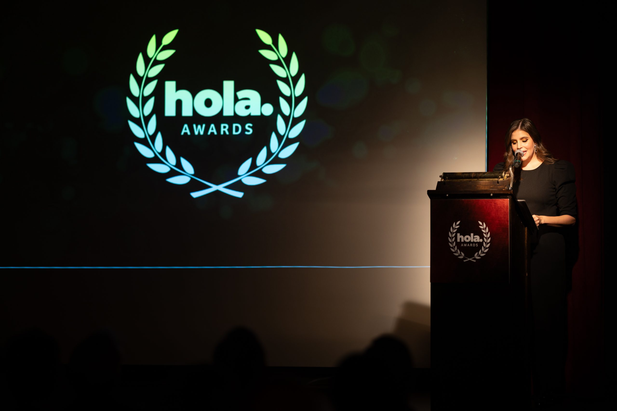 Hola -232